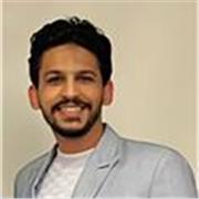 Je suis professeur de la langue Arabe, égyptien 
