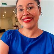 Professora, estudo orientado e revisão de trabalhos