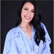 Neo Laaureata in comunicazione offre lezioni private di inglese