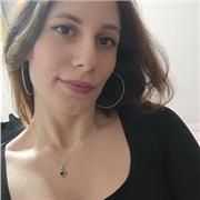 Offro lezioni per le scuole elementari, medie e superiori, secondo orari e modalità adattate al profilo del singolo individuo.