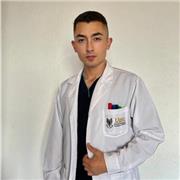 Profesor de biología y química de secundaria disponible