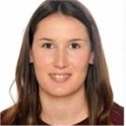 Graduada en Ingeniería Química imparte clases a alumnos desde primaria hasta universidad