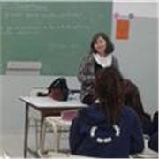 Doy clases de Historia, sociología, filosofía, economía politica