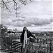 Me defino como una persona paciente, comunicativa y con gran capacidad de escucha. 