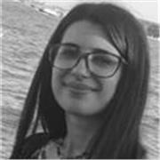 Laureata magistrale in scienze umanistiche e sociali impartisce lezioni online a studenti e studentesse di scuole superiori o univ