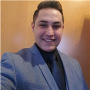 مدرس ذو خبرة في اعطاء اللغة العربية والانكليزية