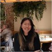 Soy una persona con mucho amor por la enseñanza, sea de inglés o de otras materias (artes plásticas). 