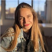 Estudiante responsable dispuesta a dar clases particulares para refuerzo escolar o enseñanza desde zero