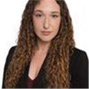 Profesora de Lengua Castellana y Literatura apta para niños desde preescolar hasta el ciclo completo de primaria.