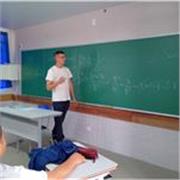 Aulas de matemática além de preparação para vestibulares, ENEM e concursos militares