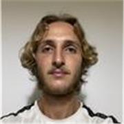 Madrelingua italiano. Ho 22 anni, sono una persona versatile e intelligente