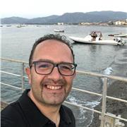 Si impartiscono lezioni di matematica per studenti di scuola primaria e secondaria