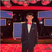 Home teacher gives tutoring classes and homework help for primary and secondary