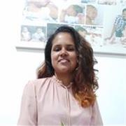 Science tutor providing lessons to primary and middle school students