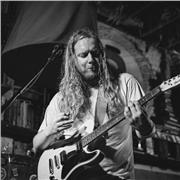 Remote Guitar Teacher who teaches students of all ages