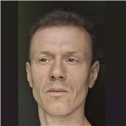 Insegnante privato di materie tecniche, matematiche e scientifiche.