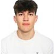 Estudiante universitario con buena experiencia con niños y buen alumno en general.