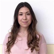 Ayudo con lengua, matemáticas y educación física y plástica