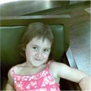 Estudiante universitaria con el First Certificate (B2) que quiere enseñar a niños de primaria y ayudarlos en lo que pueda 