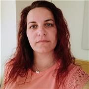 Impiegata presso una multinazionale offre ripetizioni di inglese e tedesco,con insegnamento metodo di studio,con esperienza