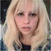 Profesora de Ingles para clases virtuales