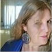 Profesora de lengua imparte clases online para niños y adultos