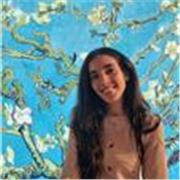 Soy una profesora de inglés apasionada por la enseñanza y la educación de los niños y adolescentes. Tengo experiencia enseñando.