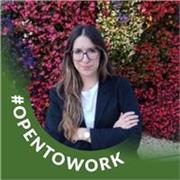 Profesora-poliglota con Master en Filologia inglesa y 10 años de experiencia