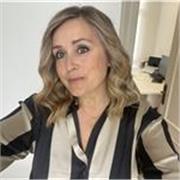 Diplomada en ciencias empresariales con 20 años de experiencia real, puedo formar tanto a estudiantes como a trabajadores.