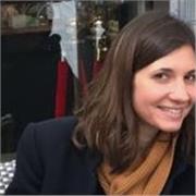 Je donne des cours de français du collège au lycée en motivant les élèves avec la préparation du brevet et du bac