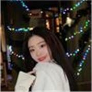 I provide interesting personal Chinese courses for students，covering four aspects: listening, speaking, reading, writing