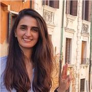 Experienced English teacher offering fun and personalized lessons for all ages