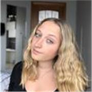 Studentessa universitaria disponibile per ripetizioni/aiuto compiti estivi per elementari e medie