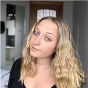 Studentessa universitaria disponibile per ripetizioni/aiuto compiti estivi per elementari e medie