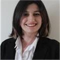 TESOL sertifikalı, 9 yıllık İngilizce öğretmeniyim. Tüm yaş gruplarında tecrübem vardır. Online ve yüz yüze dersler yapıyorum. 