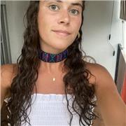 Profesor de apoyo para ayudar a entender cada una de las asignaturas