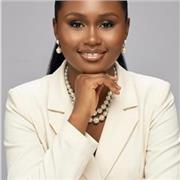 I’m Ngozi, an English teacher from Nigeria. I teach grammar, writing, speaking and daily conversation to students of all levels