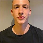 Tengo la ESO y estoy estudiando actualmente un ciclo de grado medio de Sistemas Microinformaticos y Redes