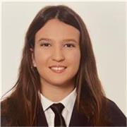 Soy una persona responsable, cariñosa y paciente. Ofrezco apoyo escolar y acompañamiento educativo a niños y niñas de Primaria.