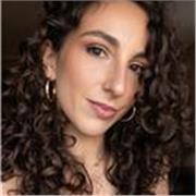 Profesora de Biología imparte clases de preparación para la PAU