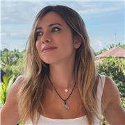 Certified RYT-200 | Yoga Instructor
London | Teach vinyasa all-levels classes