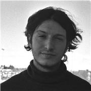 Studente con Master in College Musicale Americano offre lezioni di chitarra rock, pop e folk