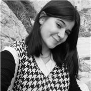 Soy una estudiante de segundo de carrera de Relaciones Internacionales, con conocimientos también en filosofia e historia. Es una grado impartido en inglès, por lo tanto tengo dominio en el idoma. Mi expectativa es dar classes a alumnos de primaria y ESO,