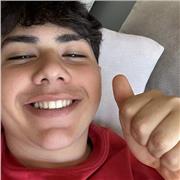 Soy estudiante de Educación Primaria con vocación por la enseñanza y experiencia en el trato con niños y adolescentes.