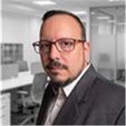 Ayudo a que la comunicación de mis alumnos se convierta en su mayor activo. Impacto, persuasión, asertividad.