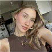 Lezioni di grafica per chi vuole imparare Canva, Photoshop e Illustrator da zero, con esercitazioni pratiche