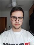 Soy un chico joven graduado en física recientemente. estoy terminando el master en formación de profesorado especialidad en física y química. me considero muy sociable, pero a la vez riguroso en lo que a los estudios se refiere. las matemáticas y la cienc