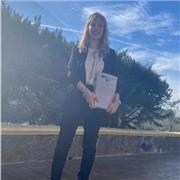 Laureata magistrale in Scienze Chimiche, con dottorato, che ha frequentato il liceo classico, impartisce lezioni di matematica, chimica, fisica, biologia, scienze ed inglese per bambini delle elementari, ragazzi delle medie e delle superiori. Il prezzo va