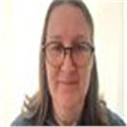 Docente por más de 15 años en escuelas estatales Argentinas. Capacidad de enseñanza en diversos niveles y acorde a sus necesidades