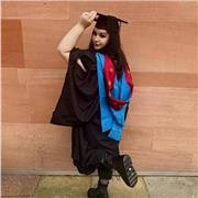 Hi, I’m Layla! I have a Biomedical Science degree and help GCSE students simplify biology, boost confidence, and prepare for exams